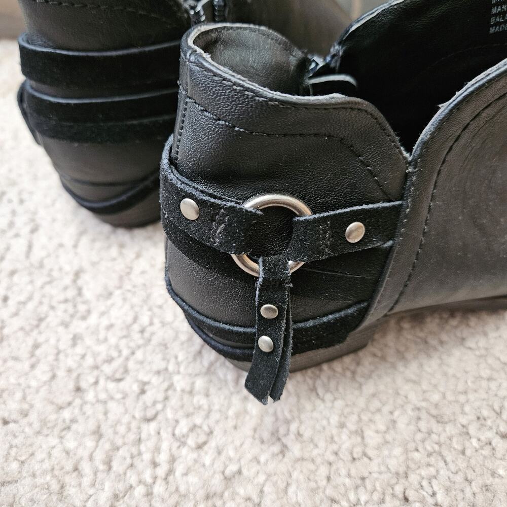 Sugar SGR-TWINNING Black Leather Ankle Boots Stirrup Accent 1" Heel Size 6M EUC